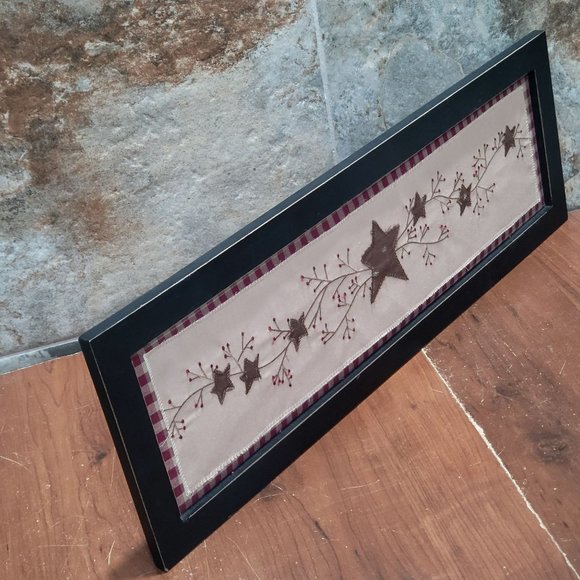 Home Goods Framed Embroidered Star Berries Fabric Wall Hanging Decor - Picture 5 of 11